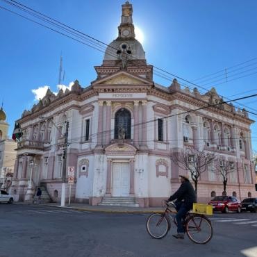 Dom Pedrito